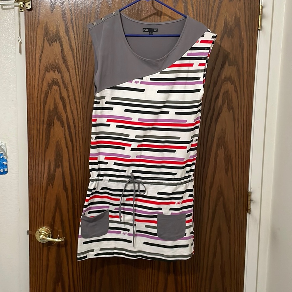 Fox sleeveless dress with 80s vibe - size large